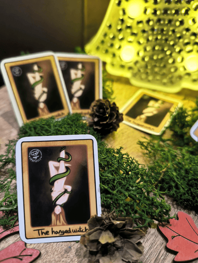 DAY 19 - Tarot
